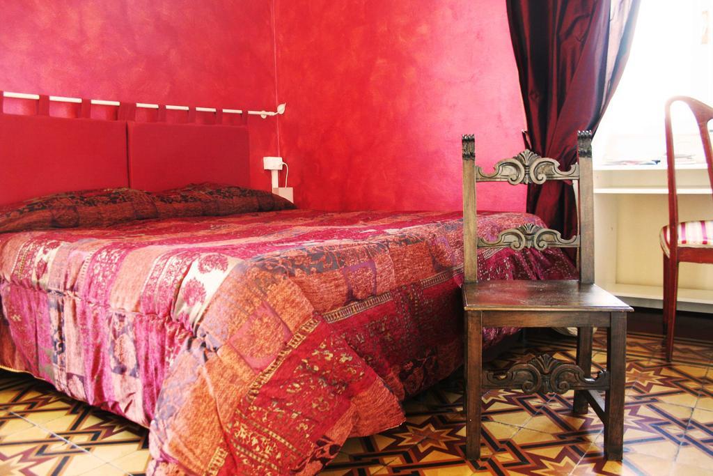 A Casa Di Virgilio Hotel ฟลอเรนซ์ ภายนอก รูปภาพ