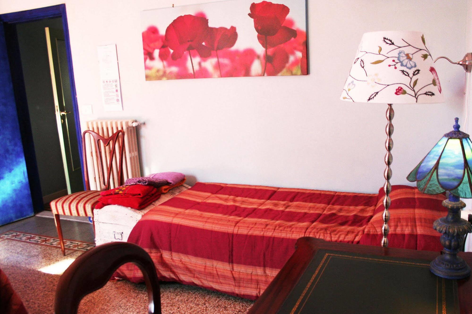A Casa Di Virgilio Hotel ฟลอเรนซ์ ภายนอก รูปภาพ
