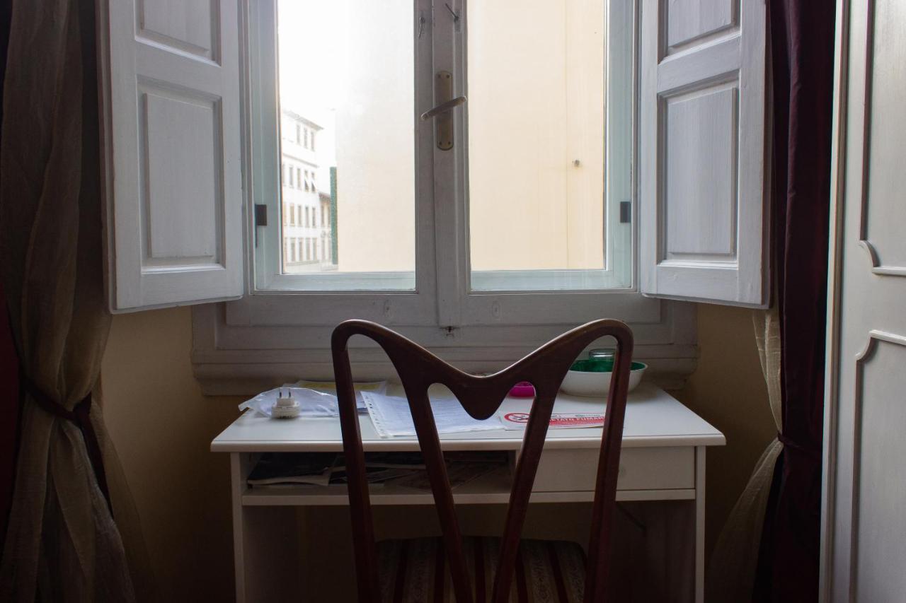 A Casa Di Virgilio Hotel ฟลอเรนซ์ ภายนอก รูปภาพ